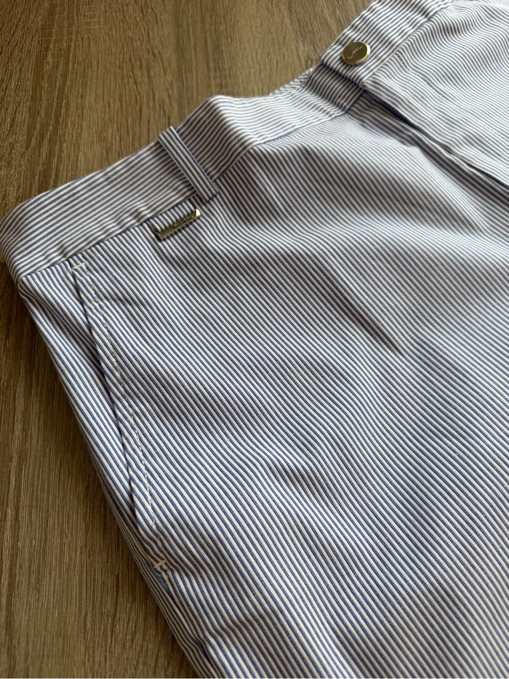 L-RL Lauren Active Shorts Womens Sz 14 Blue White Seersucker Bermuda Golf Beach - Picture 8 of 15